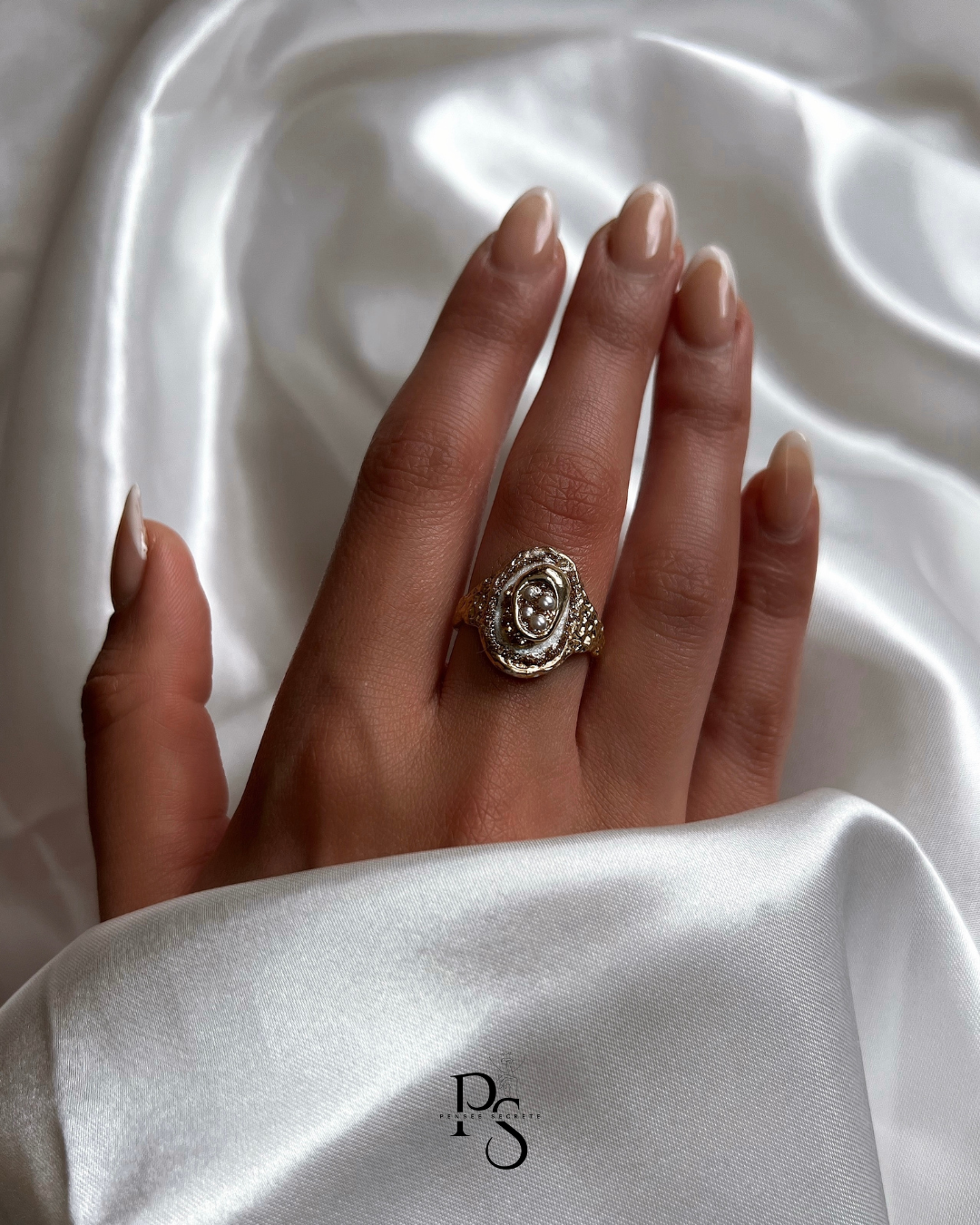 Rosalia - Bague - Pensée secrète personnalisée