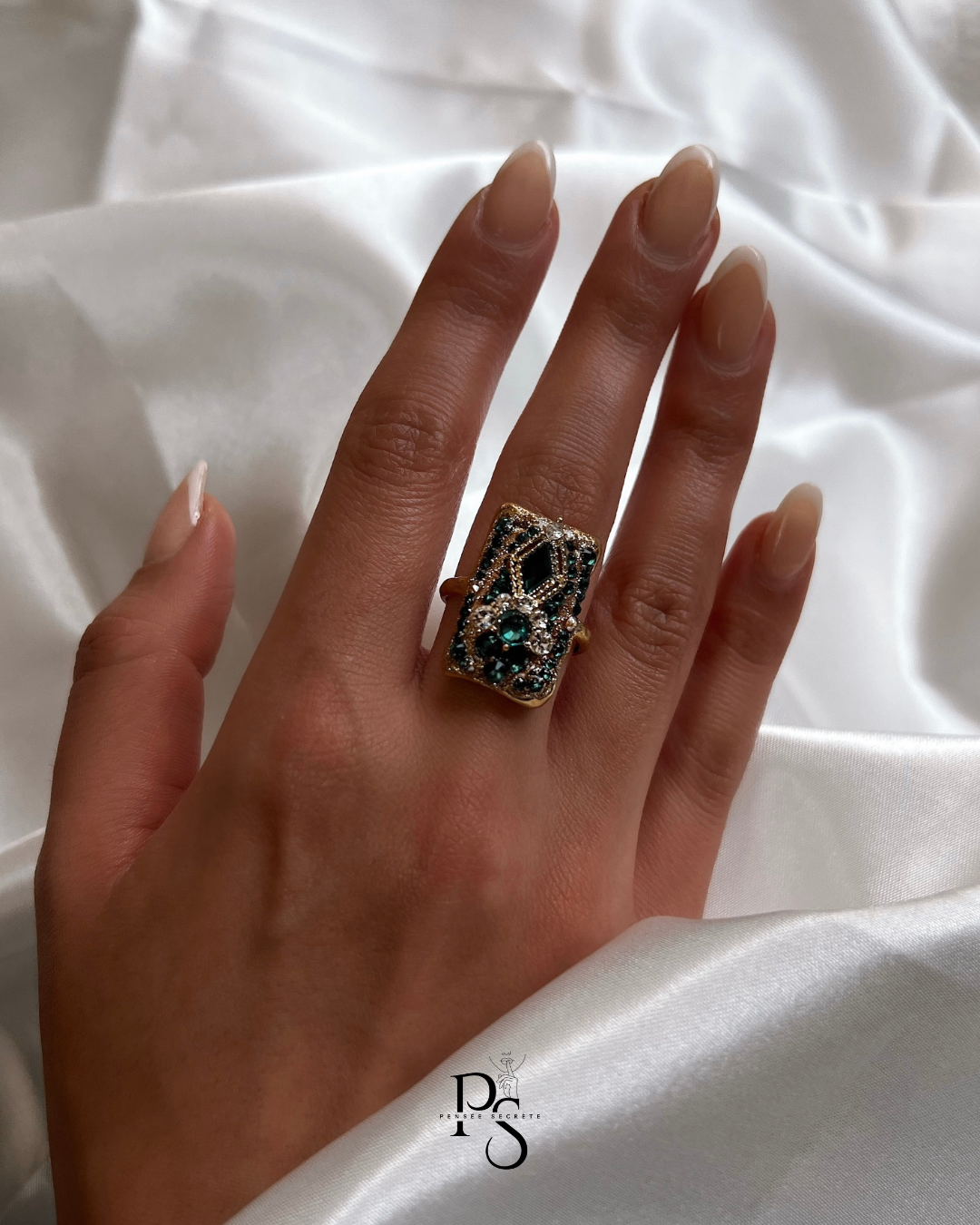Esmeralda - Bague - Pensées secrète personnalisée
