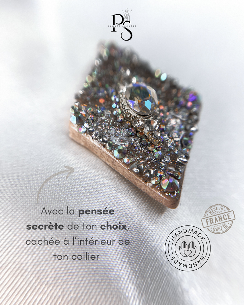 Pensée secrète Collier